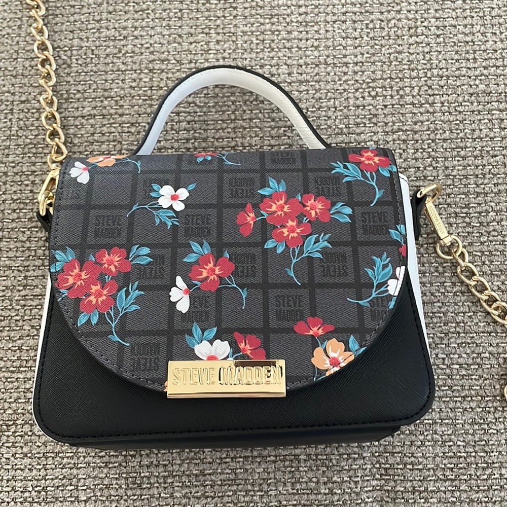 Steve Madden floral crossbody
